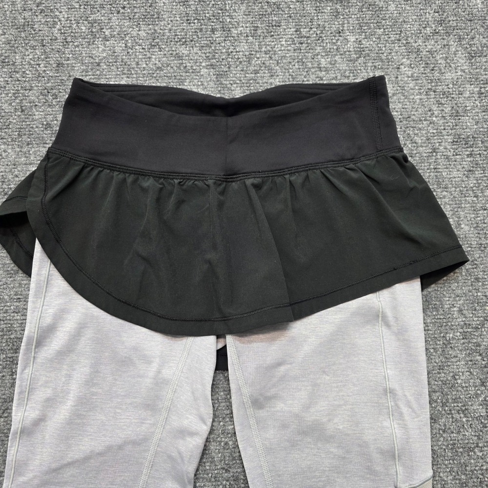 Lululemon 2-in-1 Skirted Crop Leggings Grey Black Mesh Size 6 Yoga Running - Picture 6 of 12